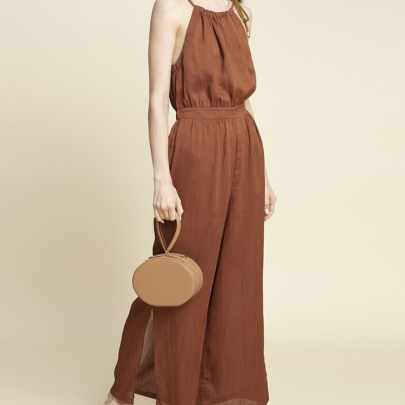 CAFUNÉ Caramel Leather Egg Bag - Picture 15 of 16